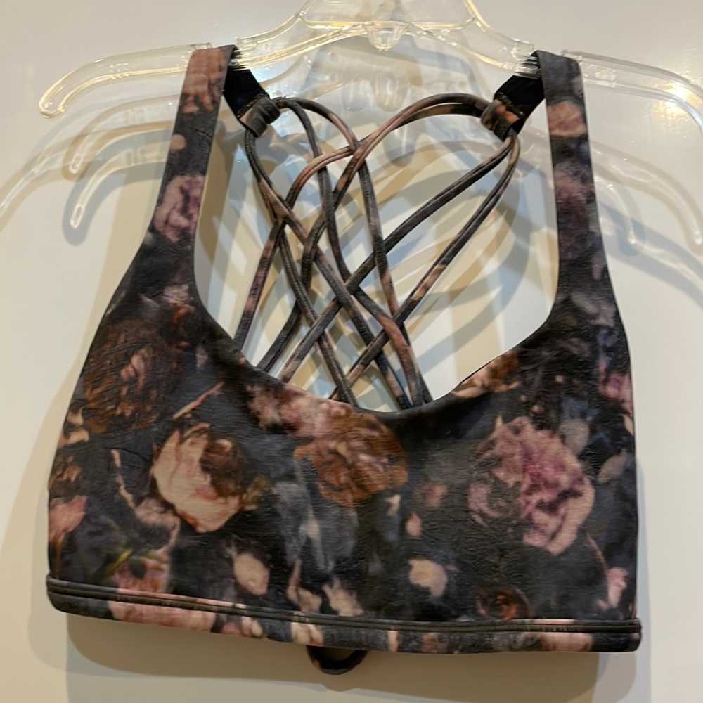 Lululemon Crop Top Size 4